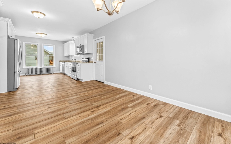 59 Armstrong Avenue, Bruceton Mills, West Virginia 26525, 3 Bedrooms Bedrooms, 9 Rooms Rooms,2 BathroomsBathrooms,Single Family Detached,For Sale,Armstrong,10158014