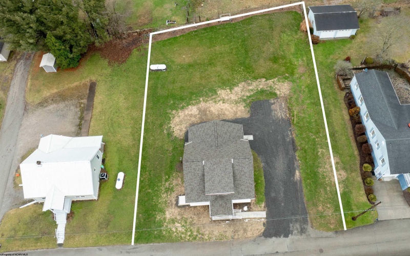 59 Armstrong Avenue, Bruceton Mills, West Virginia 26525, 3 Bedrooms Bedrooms, 9 Rooms Rooms,2 BathroomsBathrooms,Single Family Detached,For Sale,Armstrong,10158014