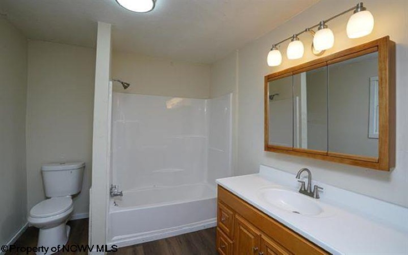1605 18th Street, Clarksburg, West Virginia 26301, 4 Bedrooms Bedrooms, 7 Rooms Rooms,1 BathroomBathrooms,Single Family Detached,For Sale,18th,10158037