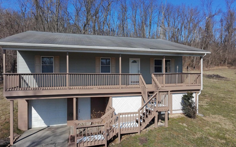 1065 Morningside Drive, Morgantown, West Virginia 26508, 3 Bedrooms Bedrooms, 7 Rooms Rooms,2 BathroomsBathrooms,Single Family Detached,For Sale,Morningside,10158072