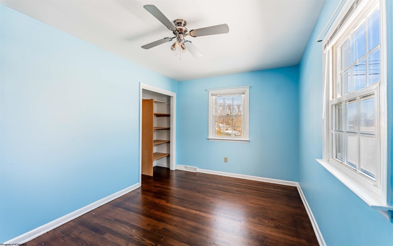 424 Main Street, Kingwood, West Virginia 26537, 3 Bedrooms Bedrooms, 10 Rooms Rooms,2 BathroomsBathrooms,Single Family Detached,For Sale,Main,10158092