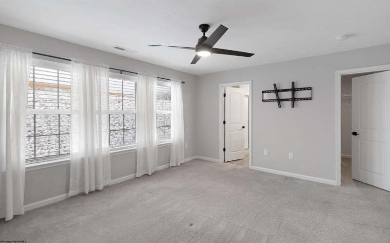 23 Dover Court, Bridgeport, West Virginia 26330, 3 Bedrooms Bedrooms, 6 Rooms Rooms,3 BathroomsBathrooms,Residential Rentals,For Rent,Dover,10158109