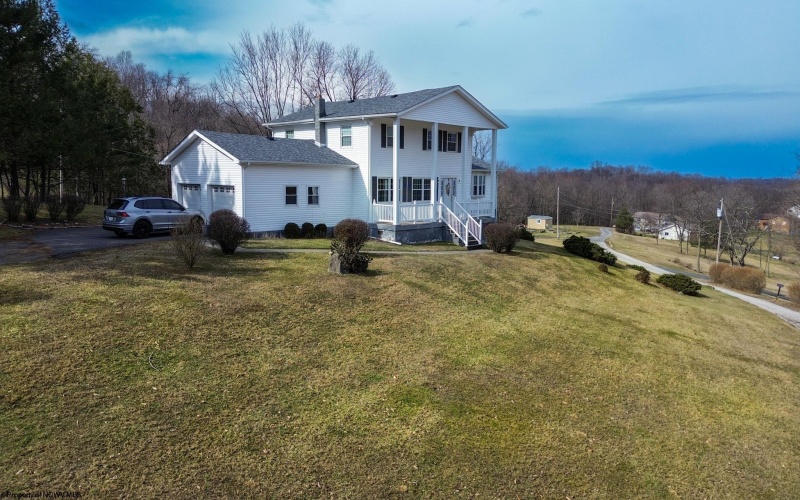198 Lewellyn Road, Morgantown, West Virginia 26508, 3 Bedrooms Bedrooms, 7 Rooms Rooms,3 BathroomsBathrooms,Single Family Detached,For Sale,Lewellyn,10158149