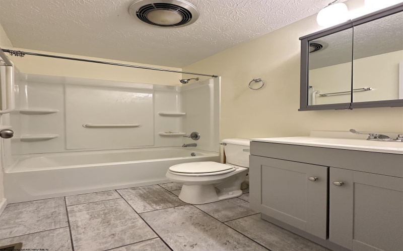 115 Conway Drive, Elkins, West Virginia 26241, 3 Bedrooms Bedrooms, 9 Rooms Rooms,1 BathroomBathrooms,Single Family Detached,For Sale,Conway,10158142