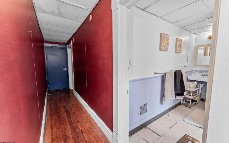 208 Logan Avenue, Morgantown, West Virginia 26501, ,Multi-unit/income,For Sale,Logan,10158200
