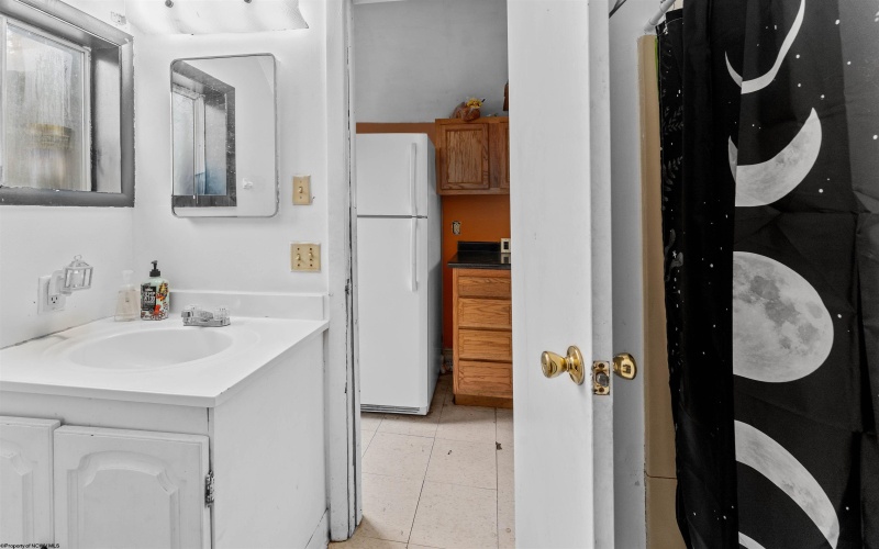 208 Logan Avenue, Morgantown, West Virginia 26501, ,Multi-unit/income,For Sale,Logan,10158200