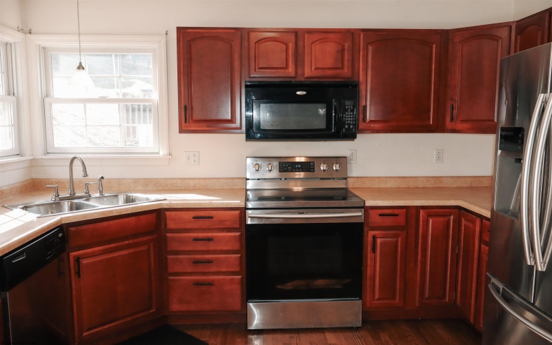 314 Anini Drive, Morgantown, West Virginia 26508, 3 Bedrooms Bedrooms, 6 Rooms Rooms,2 BathroomsBathrooms,Single Family Detached,For Sale,Anini,10158193