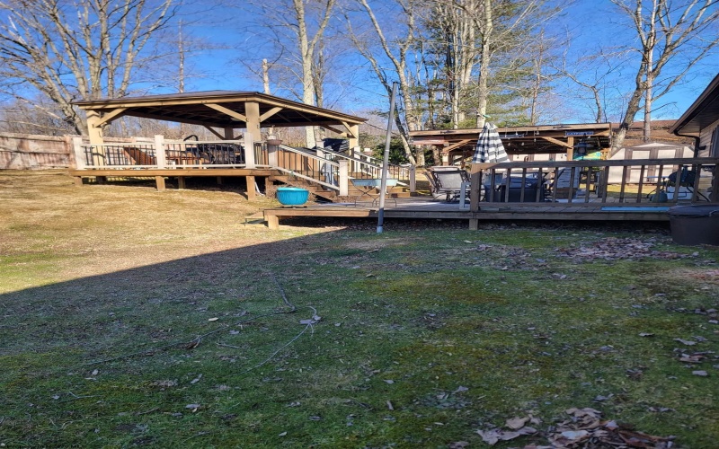 69 Log House Lane, Elkins, West Virginia 26241, 4 Bedrooms Bedrooms, 8 Rooms Rooms,2 BathroomsBathrooms,Single Family Detached,For Sale,Log House,10158223