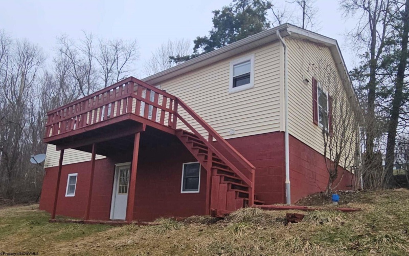 132 Beverly Street, Kingwood, West Virginia 26537, 3 Bedrooms Bedrooms, 7 Rooms Rooms,2 BathroomsBathrooms,Single Family Detached,For Sale,Beverly,10158236
