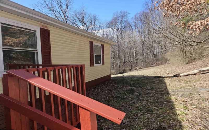 132 Beverly Street, Kingwood, West Virginia 26537, 3 Bedrooms Bedrooms, 7 Rooms Rooms,2 BathroomsBathrooms,Single Family Detached,For Sale,Beverly,10158236