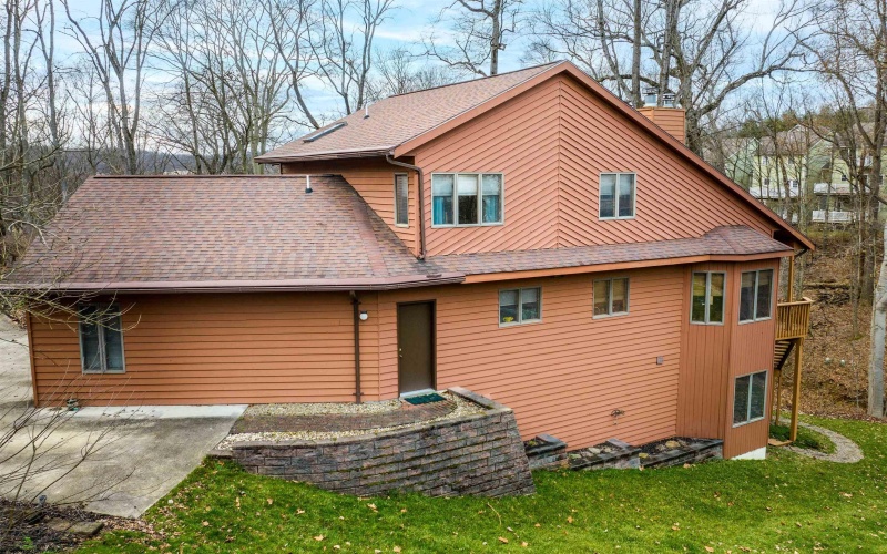 671 Poplar Woods Drive, Morgantown, West Virginia 26505, 4 Bedrooms Bedrooms, 13 Rooms Rooms,3 BathroomsBathrooms,Single Family Detached,For Sale,Poplar Woods,10158259