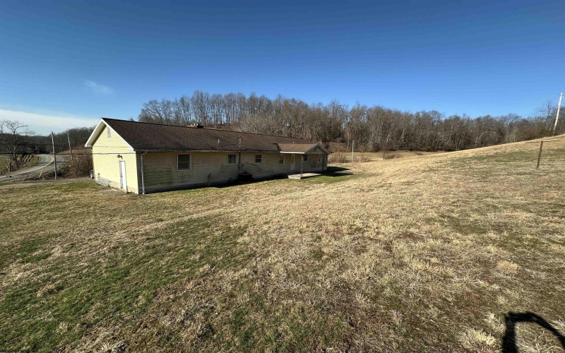 521 Middleville Road, Bridgeport, West Virginia 26330-0521, 3 Bedrooms Bedrooms, 8 Rooms Rooms,2 BathroomsBathrooms,Single Family Detached,For Sale,Middleville,10158263