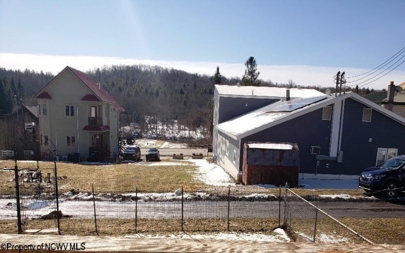 367 Thomas Avenue, Davis, West Virginia 26260-0000, 3 Bedrooms Bedrooms, 7 Rooms Rooms,2 BathroomsBathrooms,Single Family Detached,For Sale,Thomas,10158300
