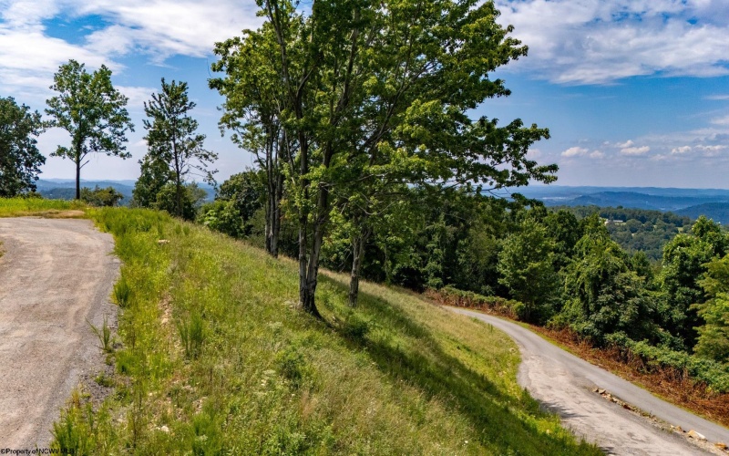 110 Aurora Court, Morgantown, West Virginia 26508, ,Lots/land,For Sale,Aurora,10158358