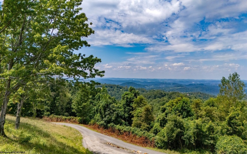 110 Aurora Court, Morgantown, West Virginia 26508, ,Lots/land,For Sale,Aurora,10158358