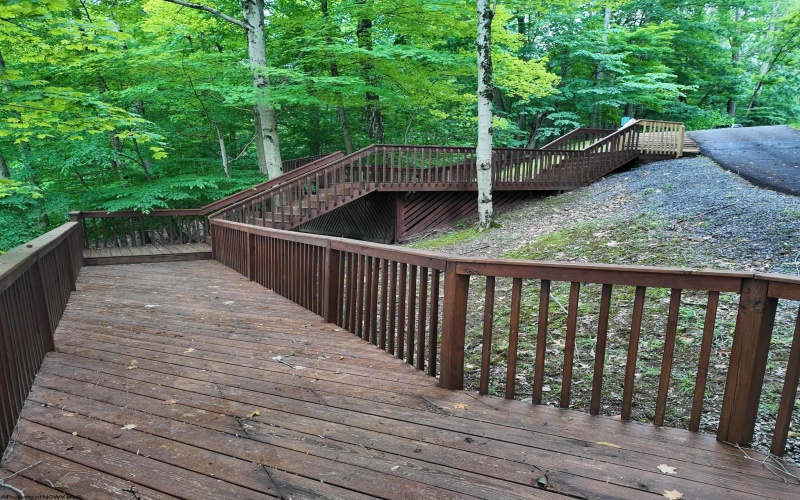 6000 Woodland Bluff Road, Morgantown, West Virginia 26508, ,Lots/land,For Sale,Woodland Bluff,10158342