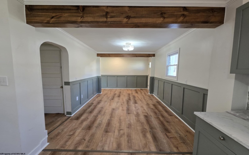 408 Pearcy Avenue, Bridgeport, West Virginia 26330, 3 Bedrooms Bedrooms, 7 Rooms Rooms,2 BathroomsBathrooms,Single Family Detached,For Sale,Pearcy,10158343