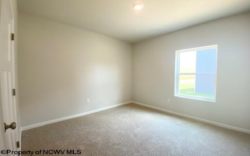 818 Bogey Lane, Maidsville, West Virginia 26541, 3 Bedrooms Bedrooms, 6 Rooms Rooms,2 BathroomsBathrooms,Single Family Detached,For Sale,Bogey,10158377