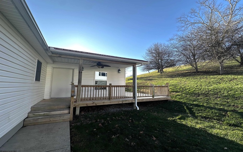 189 Locust Street, Jane Lew, West Virginia 26378, 4 Bedrooms Bedrooms, 7 Rooms Rooms,2 BathroomsBathrooms,Single Family Detached,For Sale,Locust,10158427