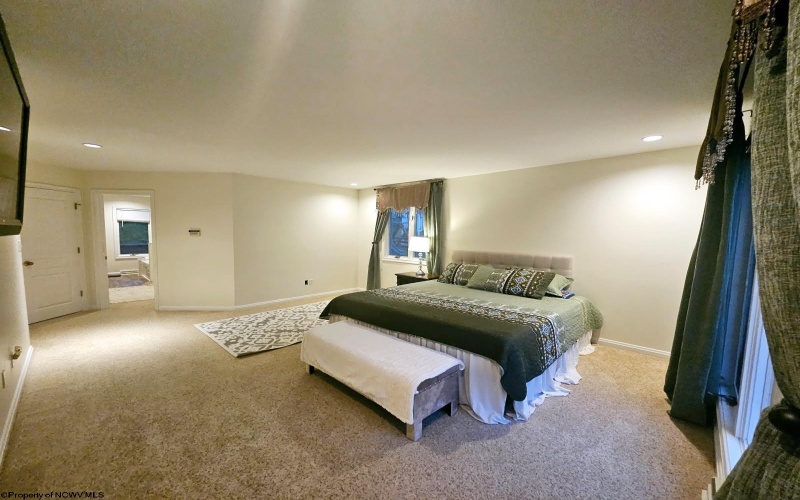 58 Brookside Lane, Morgantown, West Virginia 26505, 4 Bedrooms Bedrooms, 13 Rooms Rooms,3 BathroomsBathrooms,Single Family Detached,For Sale,Brookside,10158437