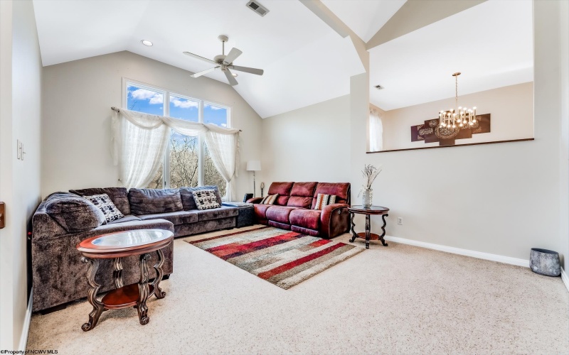 58 Brookside Lane, Morgantown, West Virginia 26505, 4 Bedrooms Bedrooms, 13 Rooms Rooms,3 BathroomsBathrooms,Single Family Detached,For Sale,Brookside,10158437