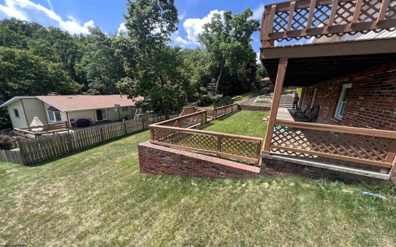 1283 Woodruff Place, Morgantown, West Virginia 26505, 4 Bedrooms Bedrooms, 8 Rooms Rooms,3 BathroomsBathrooms,Residential Rentals,For Rent,Woodruff,10158455