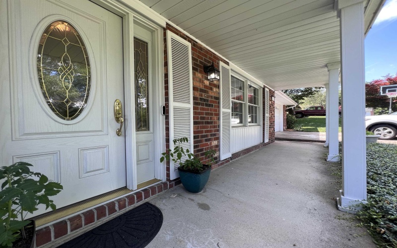 1283 Woodruff Place, Morgantown, West Virginia 26505, 4 Bedrooms Bedrooms, 8 Rooms Rooms,3 BathroomsBathrooms,Residential Rentals,For Rent,Woodruff,10158455