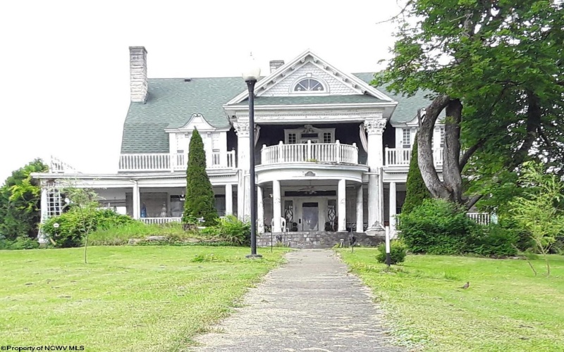 77 Kanawha Street, Buckhannon, West Virginia 26201, 5 Bedrooms Bedrooms, 20 Rooms Rooms,2 BathroomsBathrooms,Single Family Detached,For Sale,Kanawha,10158485