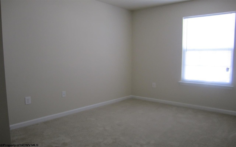 325 Falcon Run, Morgantown, West Virginia 26508, 3 Bedrooms Bedrooms, 5 Rooms Rooms,4 BathroomsBathrooms,Residential Rentals,For Rent,Falcon,10158490