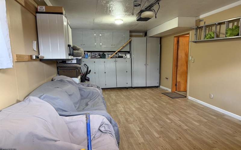 15 Fairway Lane, Fairmont, West Virginia 26554, 4 Bedrooms Bedrooms, 8 Rooms Rooms,2 BathroomsBathrooms,Single Family Detached,For Sale,Fairway,10158501