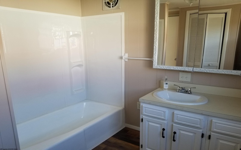 825 Second Street, Weston, West Virginia 26452, 3 Bedrooms Bedrooms, 6 Rooms Rooms,1 BathroomBathrooms,Single Family Detached,For Sale,Second,10158514