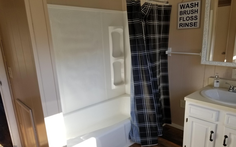 825 Second Street, Weston, West Virginia 26452, 3 Bedrooms Bedrooms, 6 Rooms Rooms,1 BathroomBathrooms,Single Family Detached,For Sale,Second,10158514