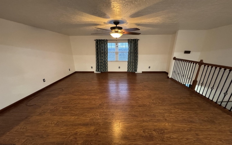 1817 Vernon Drive, Fairmont, West Virginia 26554, 3 Bedrooms Bedrooms, 7 Rooms Rooms,1 BathroomBathrooms,Single Family Detached,For Sale,Vernon,10158513