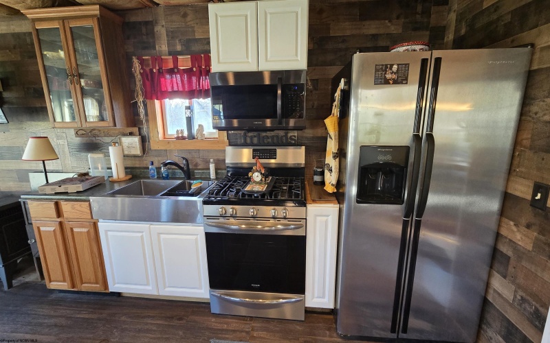 1141 Buttermilk Ridge, Belington, West Virginia 26250-0416, 2 Bedrooms Bedrooms, 3 Rooms Rooms,1 BathroomBathrooms,Single Family Detached,For Sale,Buttermilk,10158520