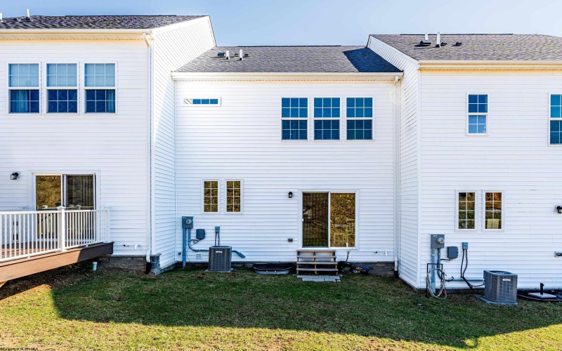 13 Dover Court, Bridgeport, West Virginia 26330, 4 Bedrooms Bedrooms, 6 Rooms Rooms,2 BathroomsBathrooms,Single Family Attached,For Sale,Dover,10158548