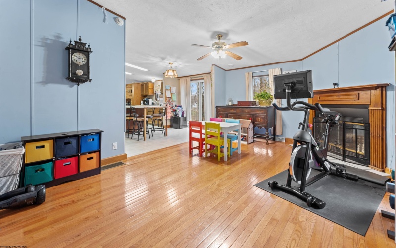 675 Pond Road, Morgantown, West Virginia 26508, 3 Bedrooms Bedrooms, 8 Rooms Rooms,2 BathroomsBathrooms,Single Family Detached,For Sale,Pond,10158531
