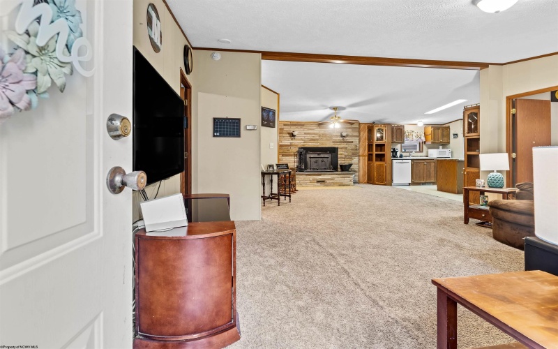 675 Pond Road, Morgantown, West Virginia 26508, 3 Bedrooms Bedrooms, 8 Rooms Rooms,2 BathroomsBathrooms,Single Family Detached,For Sale,Pond,10158531