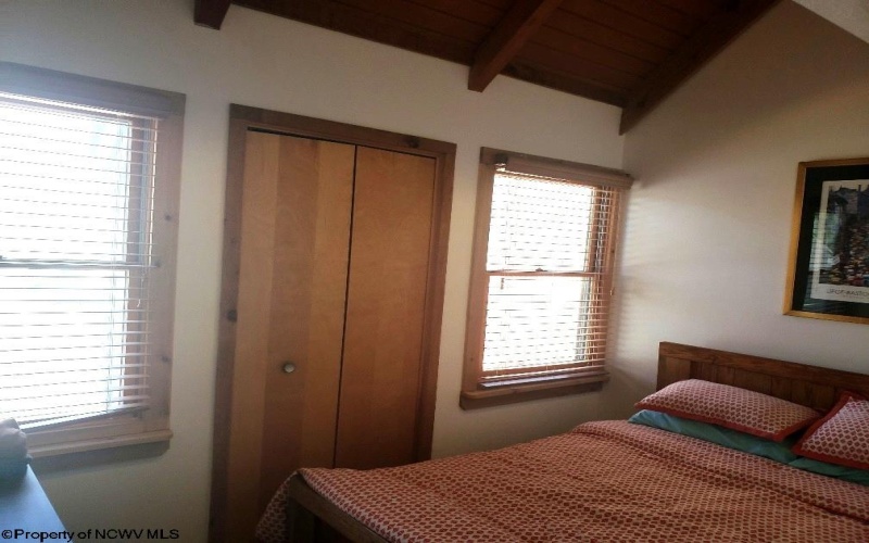77 Red Squirrel Run, Davis, West Virginia 26260, 2 Bedrooms Bedrooms, 4 Rooms Rooms,1 BathroomBathrooms,Single Family Detached,For Sale,Red Squirrel,10158556