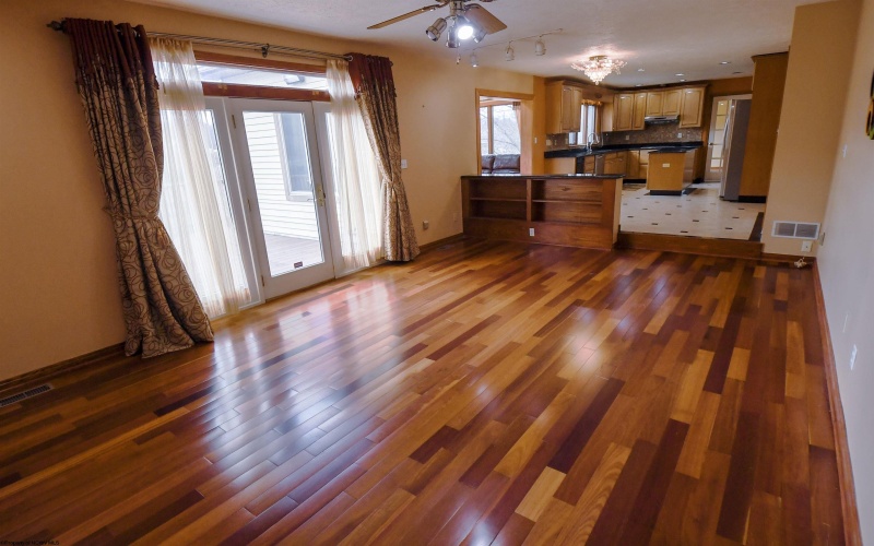 1405 Far Meadows, Morgantown, West Virginia 26508, 4 Bedrooms Bedrooms, 13 Rooms Rooms,4 BathroomsBathrooms,Residential Rentals,For Rent,Far,10158575