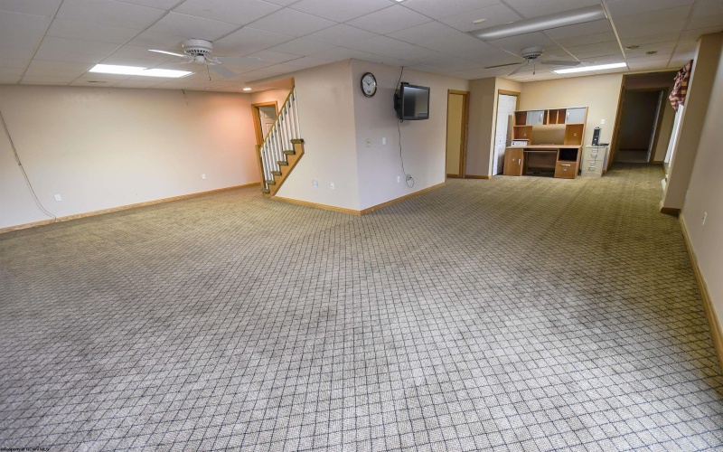 1405 Far Meadows, Morgantown, West Virginia 26508, 4 Bedrooms Bedrooms, 13 Rooms Rooms,4 BathroomsBathrooms,Residential Rentals,For Rent,Far,10158575