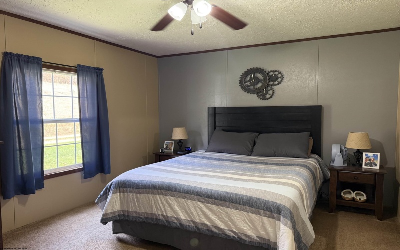 2247 Bennetts Run Road, Lumberport, West Virginia 26386, 3 Bedrooms Bedrooms, 8 Rooms Rooms,2 BathroomsBathrooms,Single Family Detached,For Sale,Bennetts Run,10158573