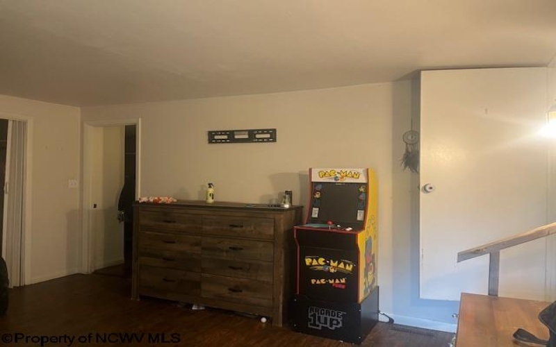 1540 1/2 Country Club Road, Fairmont, West Virginia 26554, 3 Bedrooms Bedrooms, 5 Rooms Rooms,2 BathroomsBathrooms,Single Family Detached,For Sale,Country Club,10158335
