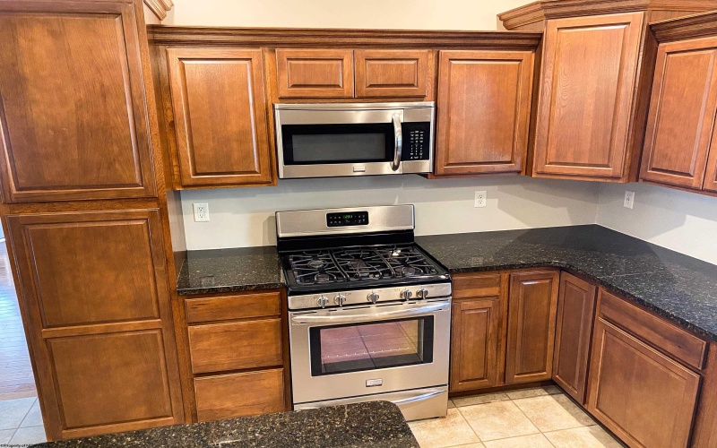 102 Harpertown Road, Elkins, West Virginia 26241, 4 Bedrooms Bedrooms, 10 Rooms Rooms,2 BathroomsBathrooms,Single Family Detached,For Sale,Harpertown,10158604