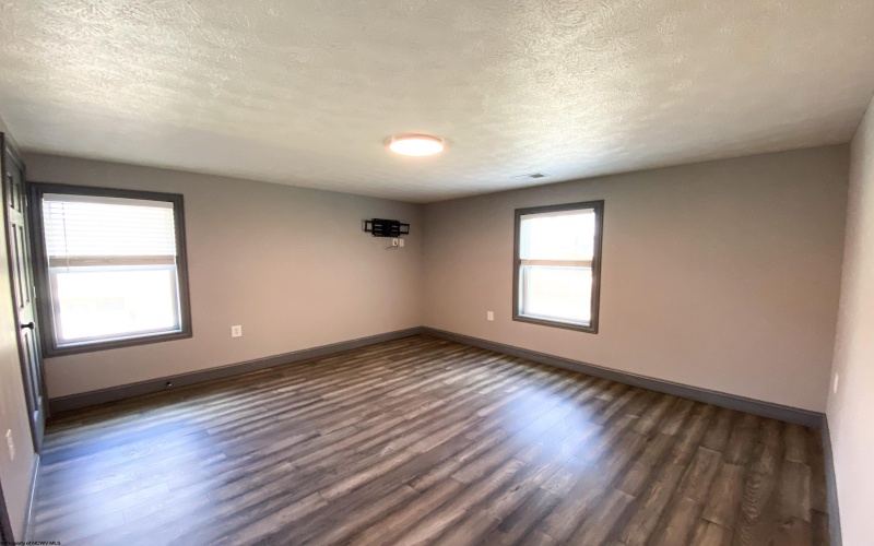 102 Harpertown Road, Elkins, West Virginia 26241, 4 Bedrooms Bedrooms, 10 Rooms Rooms,2 BathroomsBathrooms,Single Family Detached,For Sale,Harpertown,10158604