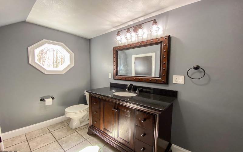 102 Harpertown Road, Elkins, West Virginia 26241, 4 Bedrooms Bedrooms, 10 Rooms Rooms,2 BathroomsBathrooms,Single Family Detached,For Sale,Harpertown,10158604
