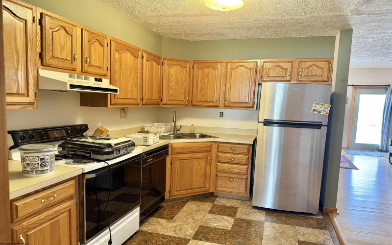 85 LOCHOA Drive, Davis, West Virginia 26260, ,Multi-unit/income,For Sale,LOCHOA,10158590