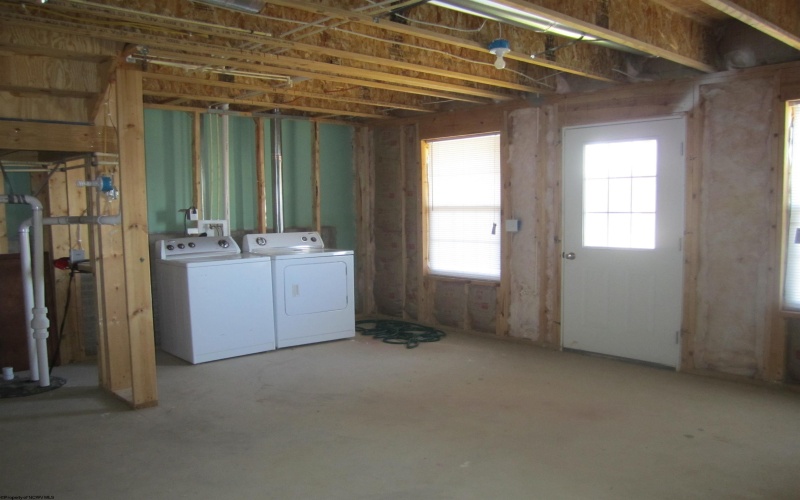 343 Falcon Run, Morgantown, West Virginia 26508, 3 Bedrooms Bedrooms, 5 Rooms Rooms,3 BathroomsBathrooms,Residential Rentals,For Rent,Falcon,10158609