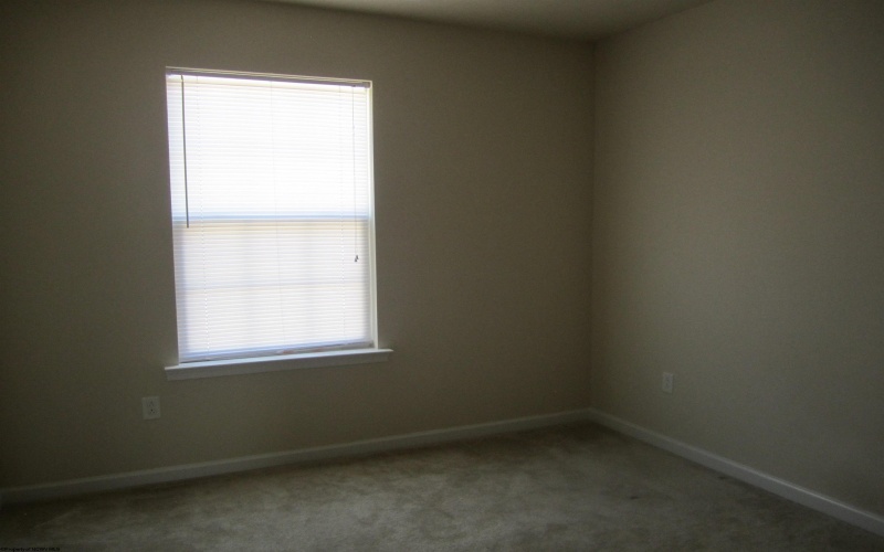 343 Falcon Run, Morgantown, West Virginia 26508, 3 Bedrooms Bedrooms, 5 Rooms Rooms,3 BathroomsBathrooms,Residential Rentals,For Rent,Falcon,10158609