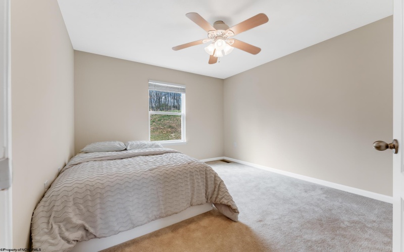121 Brookdale Drive, Morgantown, West Virginia 26508, 4 Bedrooms Bedrooms, 10 Rooms Rooms,3 BathroomsBathrooms,Single Family Detached,For Sale,Brookdale,10158647