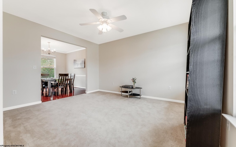 121 Brookdale Drive, Morgantown, West Virginia 26508, 4 Bedrooms Bedrooms, 10 Rooms Rooms,3 BathroomsBathrooms,Single Family Detached,For Sale,Brookdale,10158647